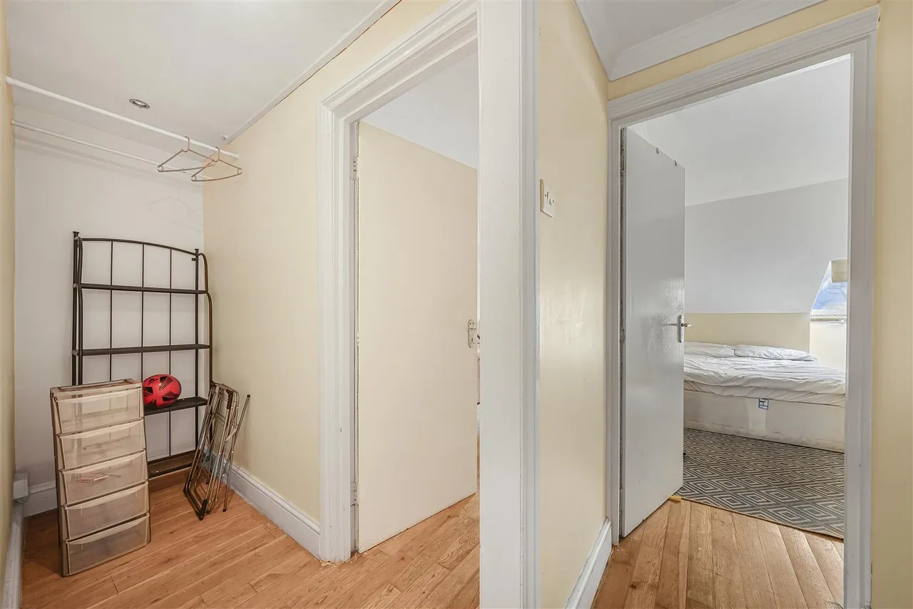 Perth Road, Wood Green, N22, photo 13