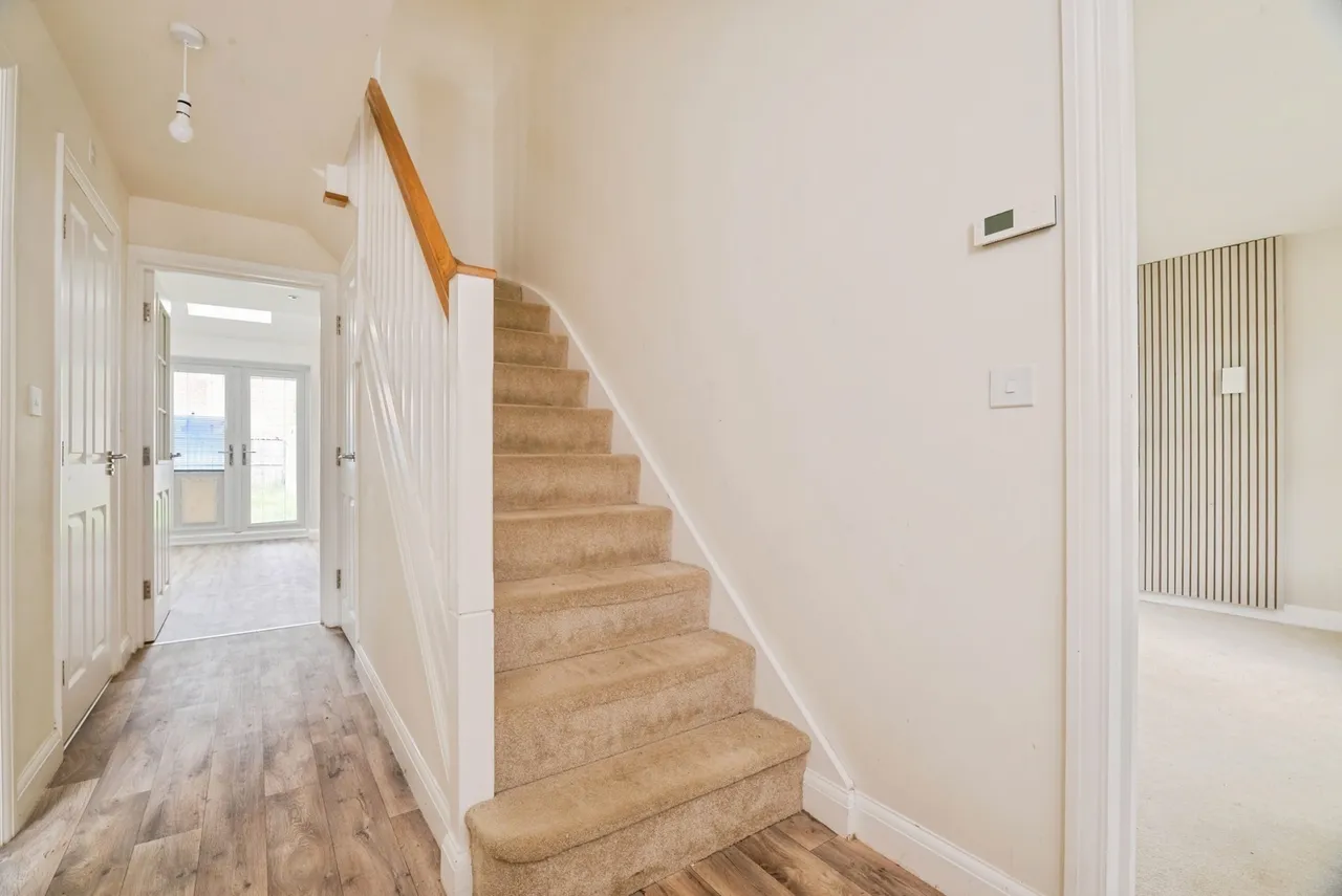 Cotcliffe Way, Nunthorpe, Middlesbrough, North Yorkshire, TS7, photo 7