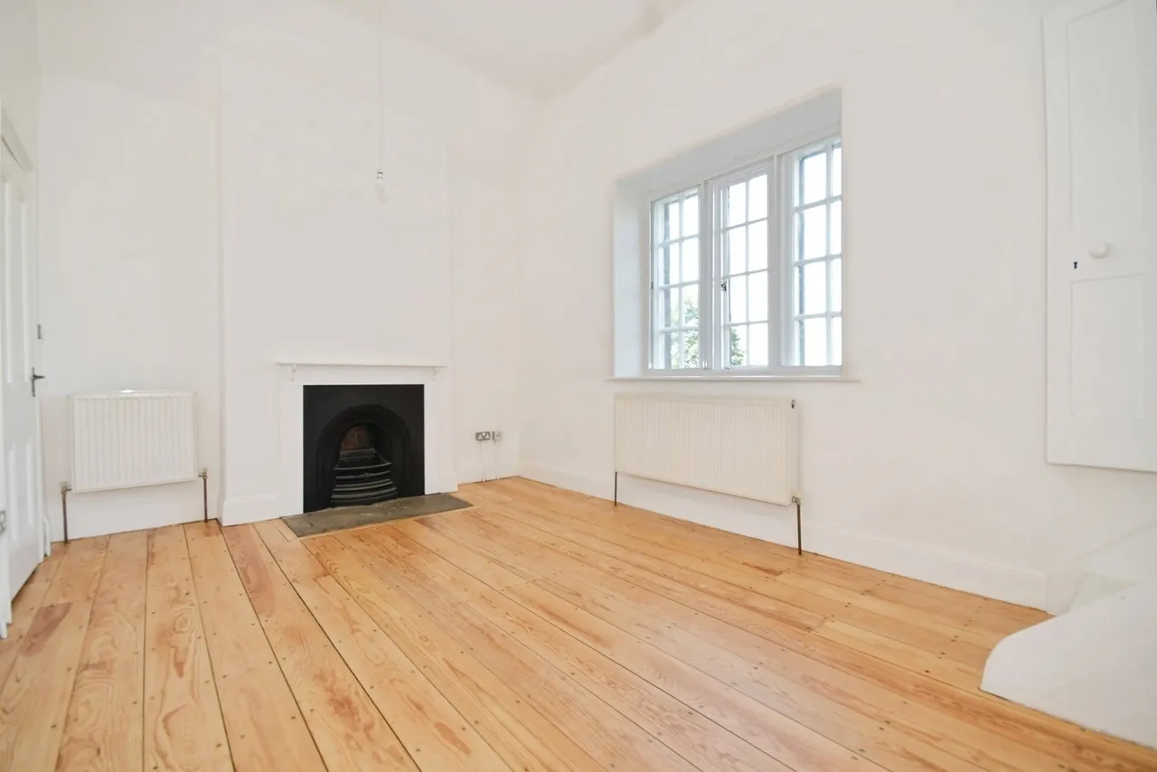Devonshire Street, Brimington, S43, photo 8