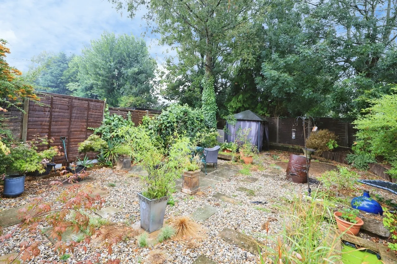 Birches Barn Road, Wolverhampton, WV3, photo 17