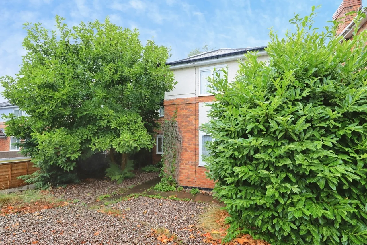 Birches Barn Road, Wolverhampton, WV3, photo 21