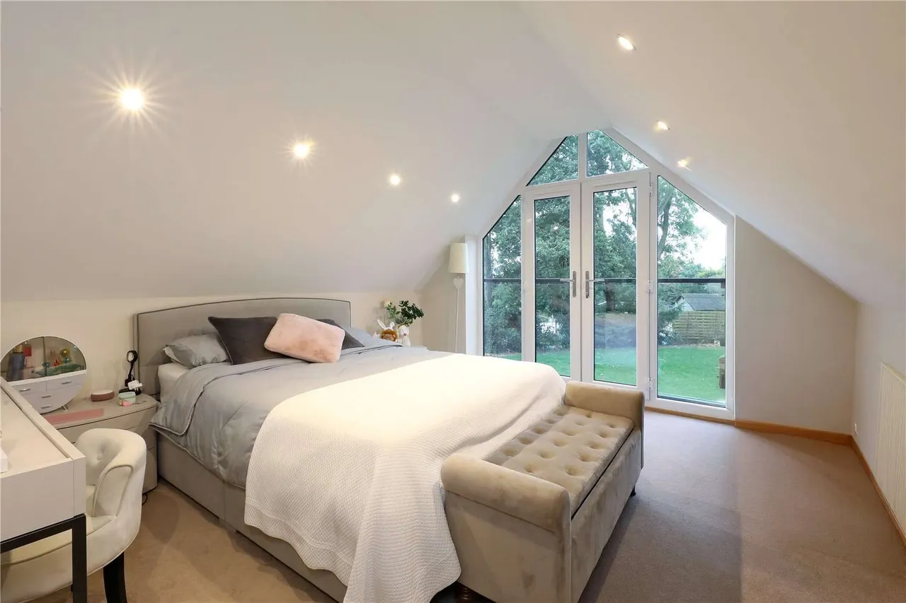 Ledgemore Lane, Great Gaddesden, Hemel Hempstead, Hertfordshire, HP2 6HB, photo 10