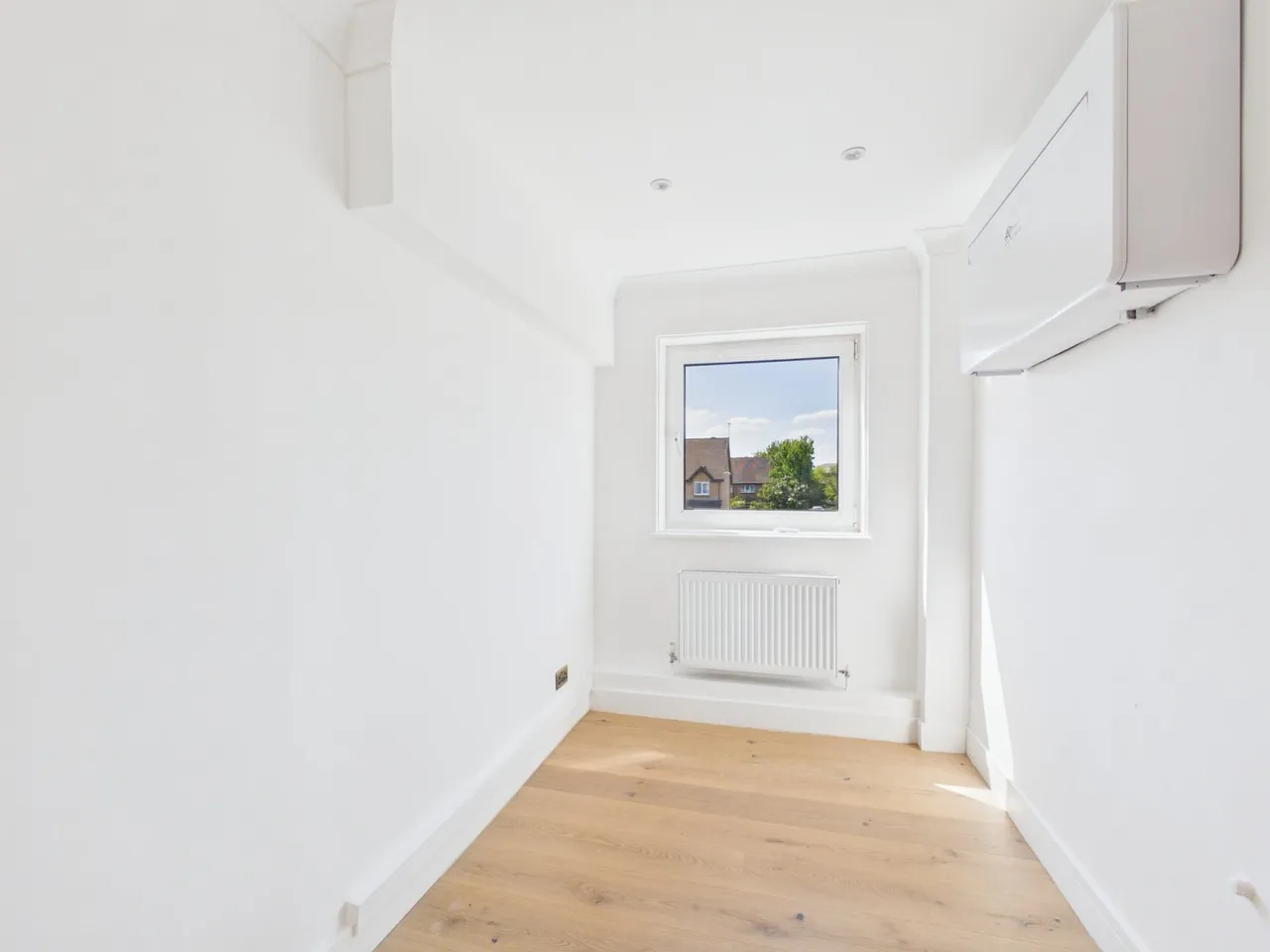 Whitley Close, Stanwell, TW19, photo 9