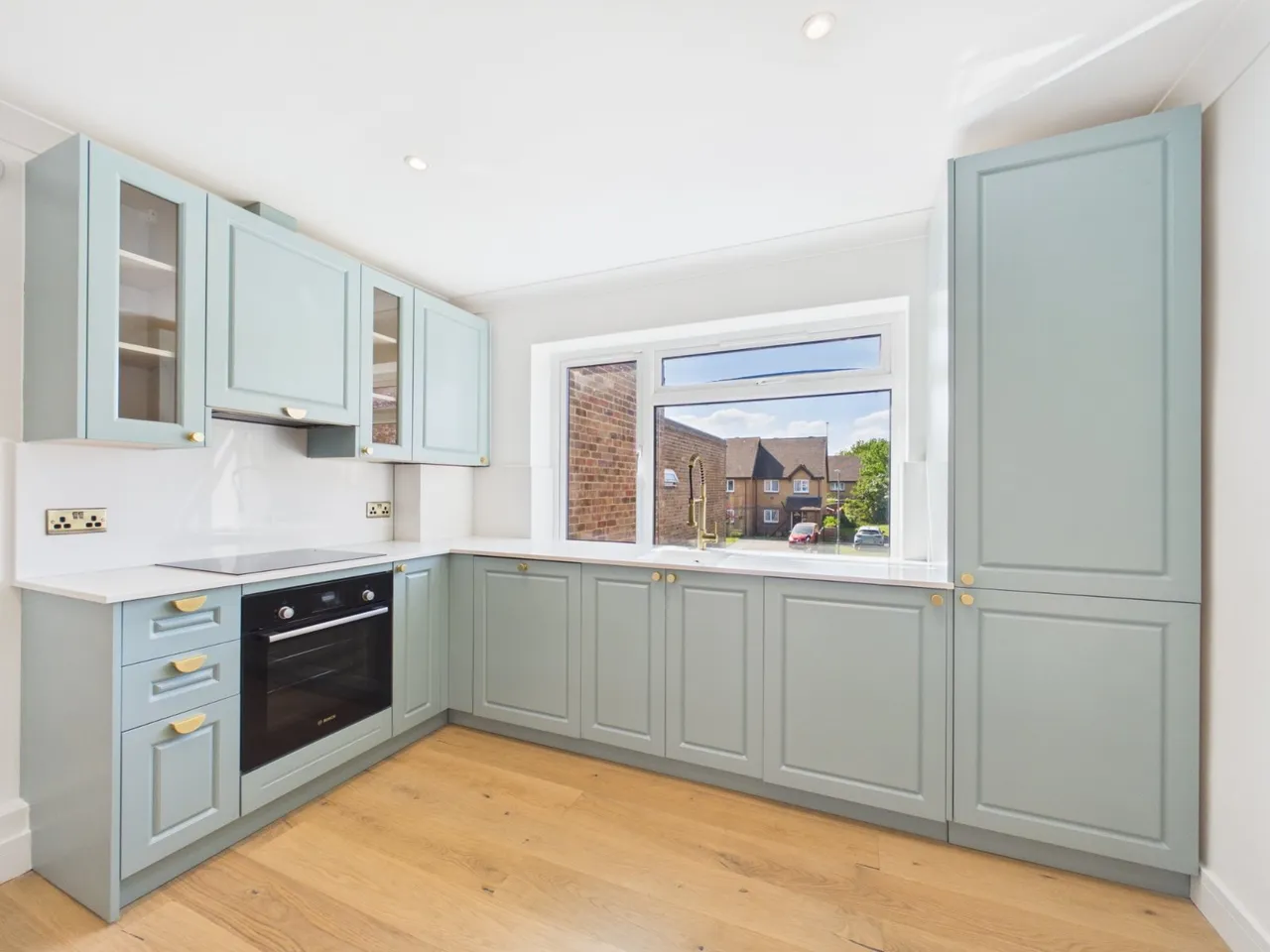 Whitley Close, Stanwell, TW19, photo 2