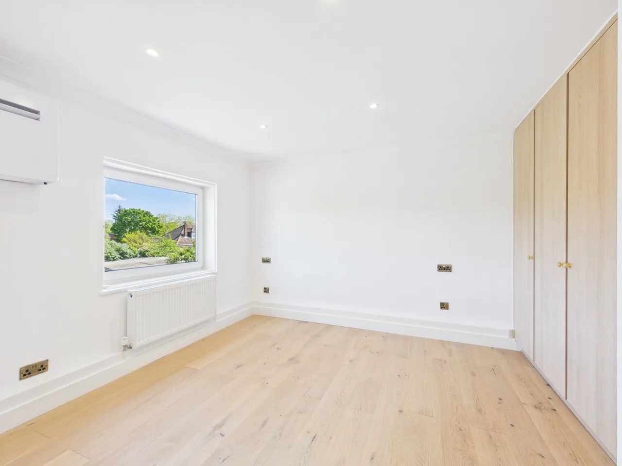 Whitley Close, Stanwell, TW19, photo 3