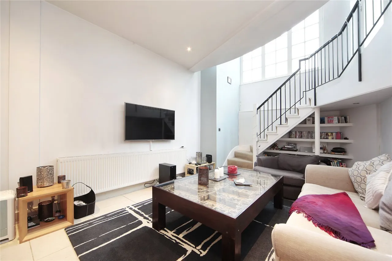 1 bed flat to rent, Priory Grove, Stockwell, SW8