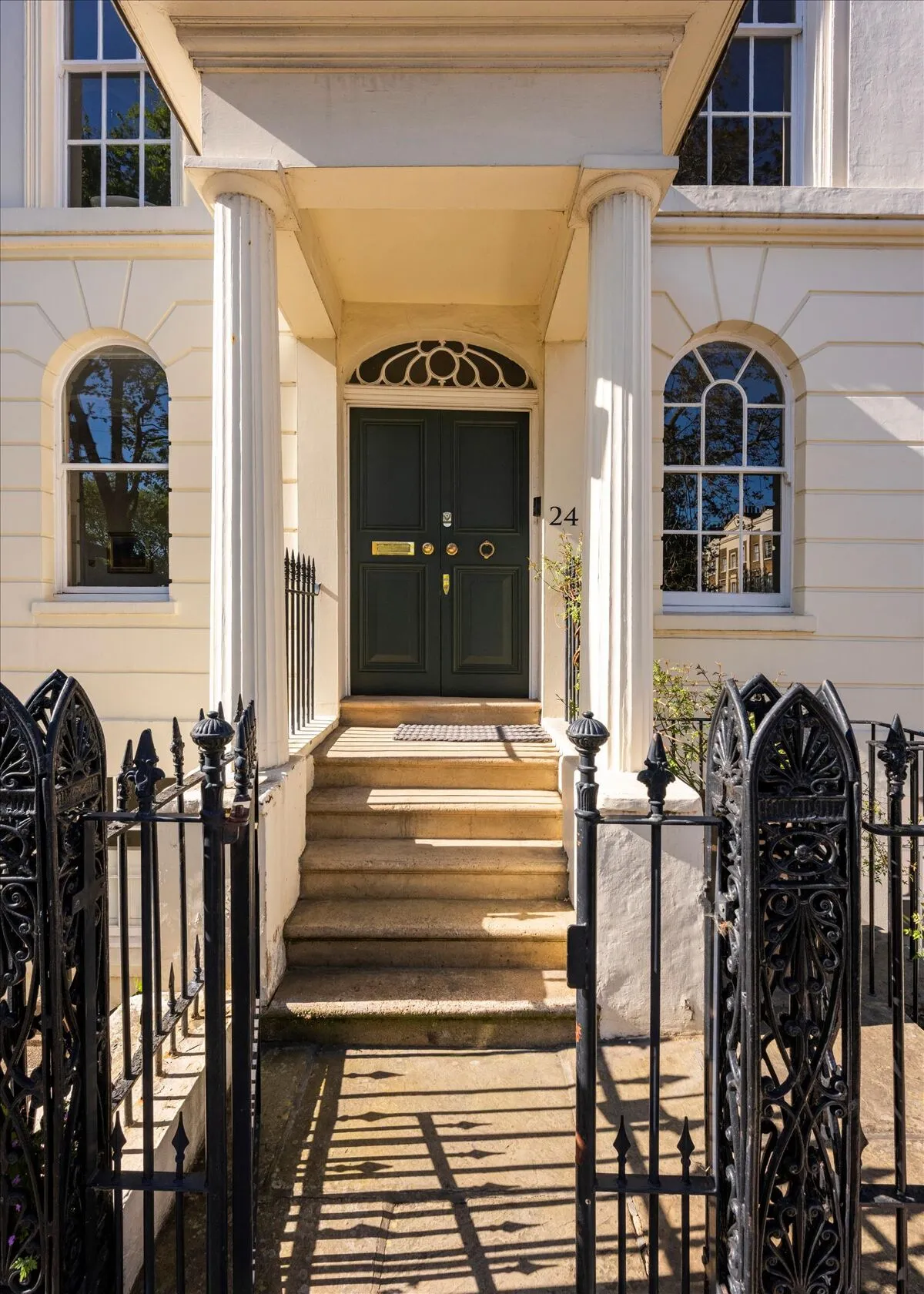 Tredegar Square, London, E3, photo 40