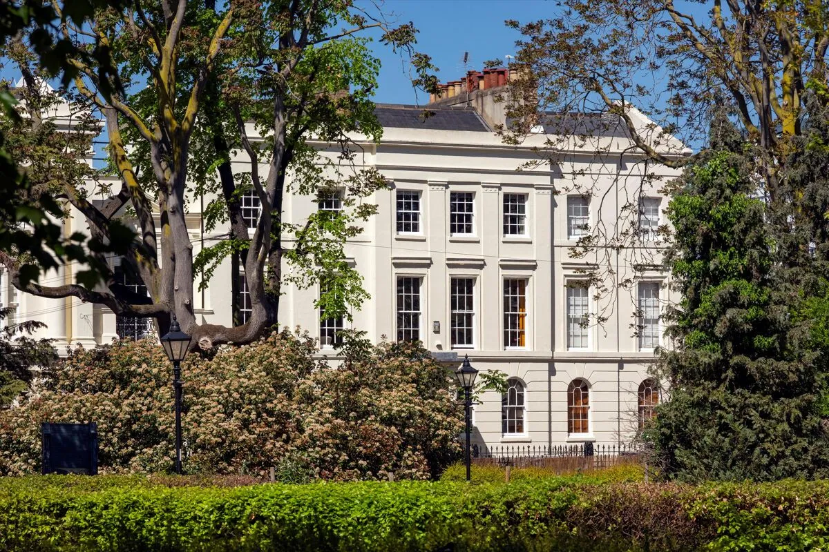 4 bed house for sale, Tredegar Square, London, E3