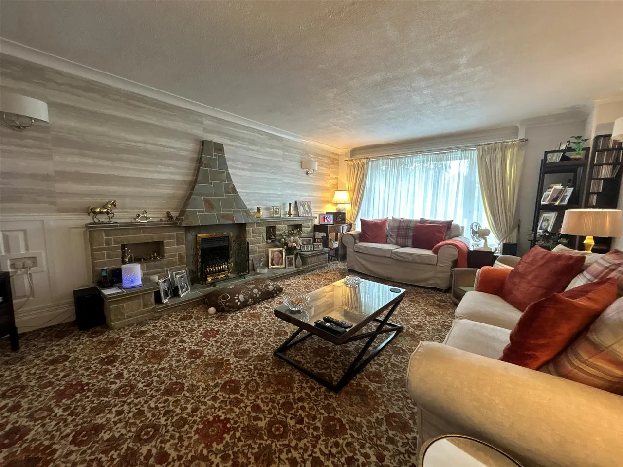St. Andrews Road, Heald Green, photo 2
