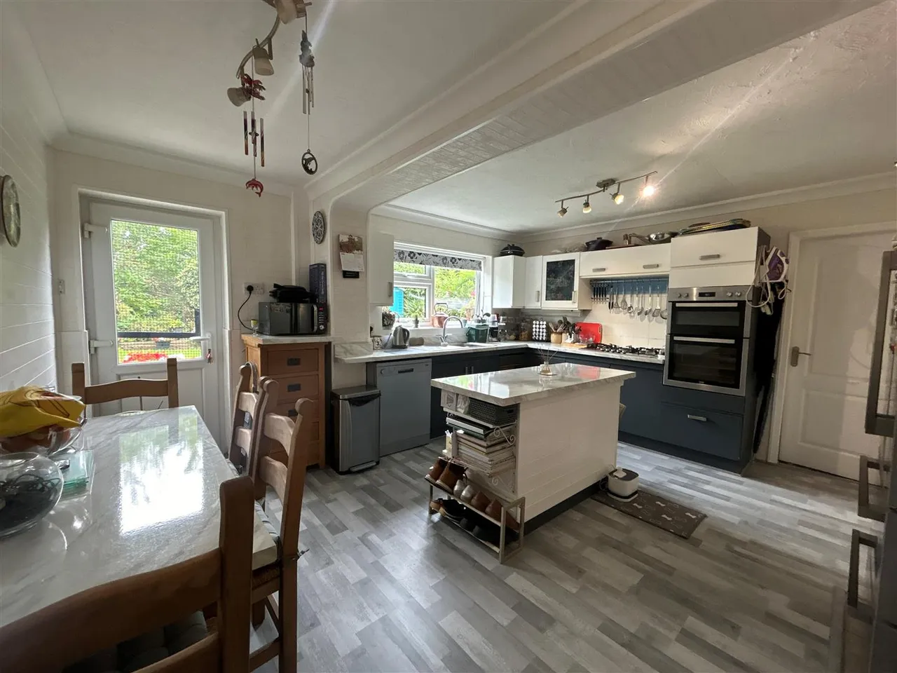 St. Andrews Road, Heald Green, photo 4