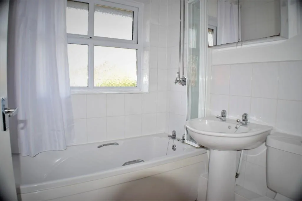 Chesford Grove, Stratford-upon-Avon, CV37, photo 6