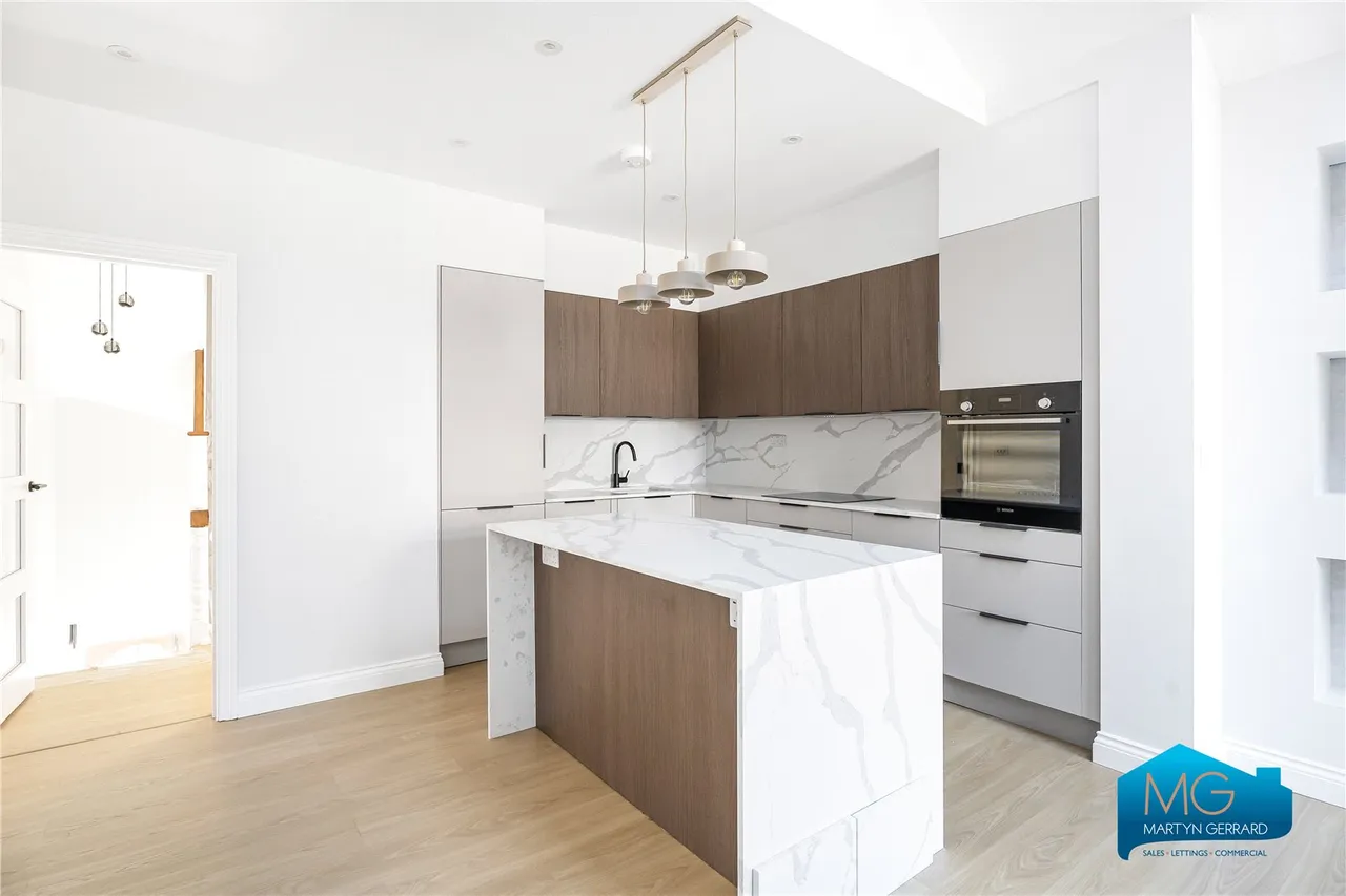 Percy Road, London, N12, photo 5