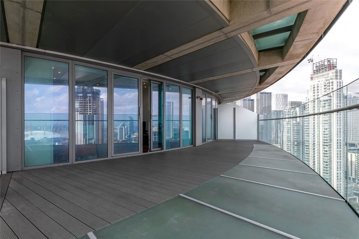 Arena Tower, London, photo 4