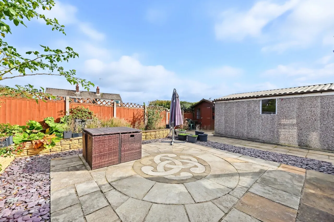 Blythe Avenue, Meir Heath, ST3, photo 18