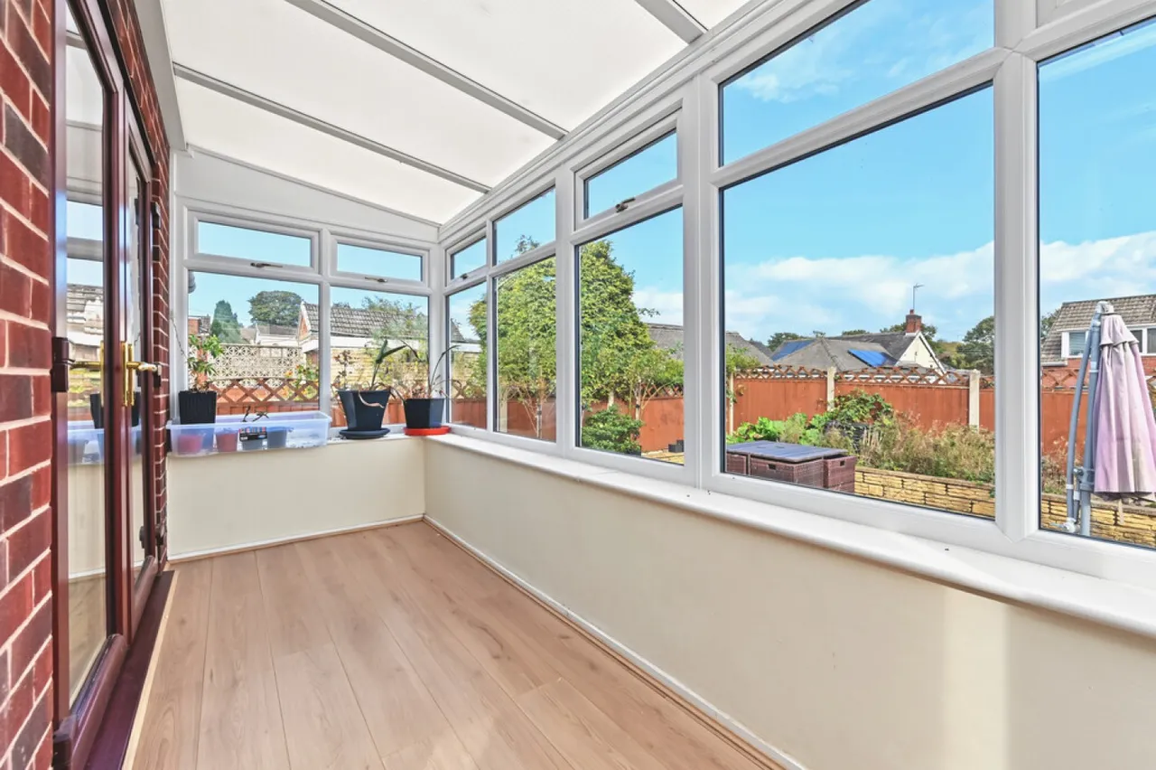 Blythe Avenue, Meir Heath, ST3, photo 5
