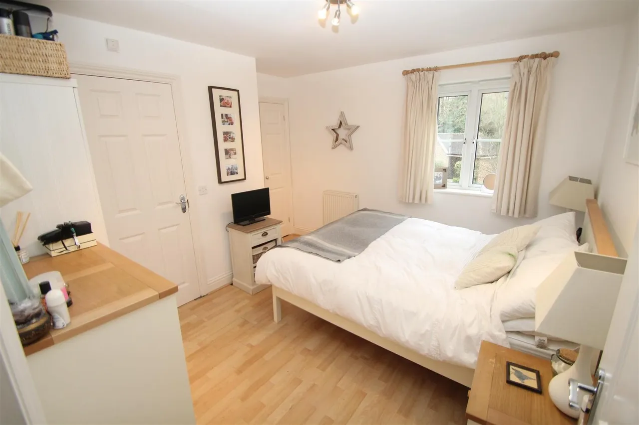 Wye Gardens, High Wycombe, HP12, photo 6
