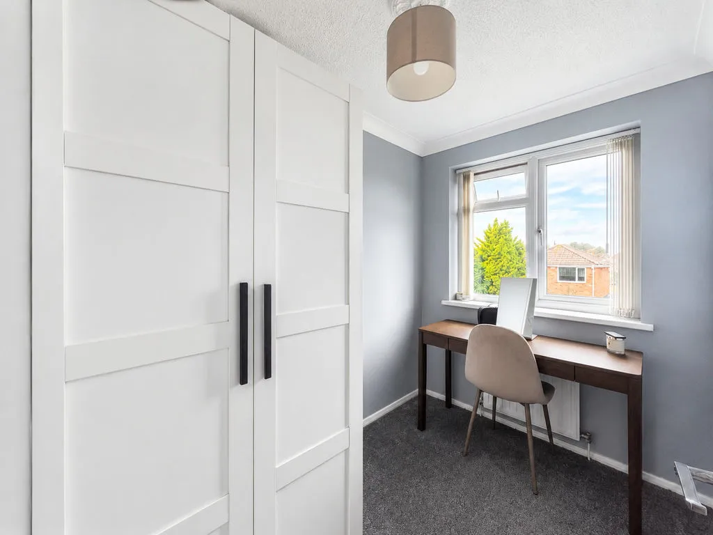 Kestrel Way, Cheslyn Hay, WS6, photo 9