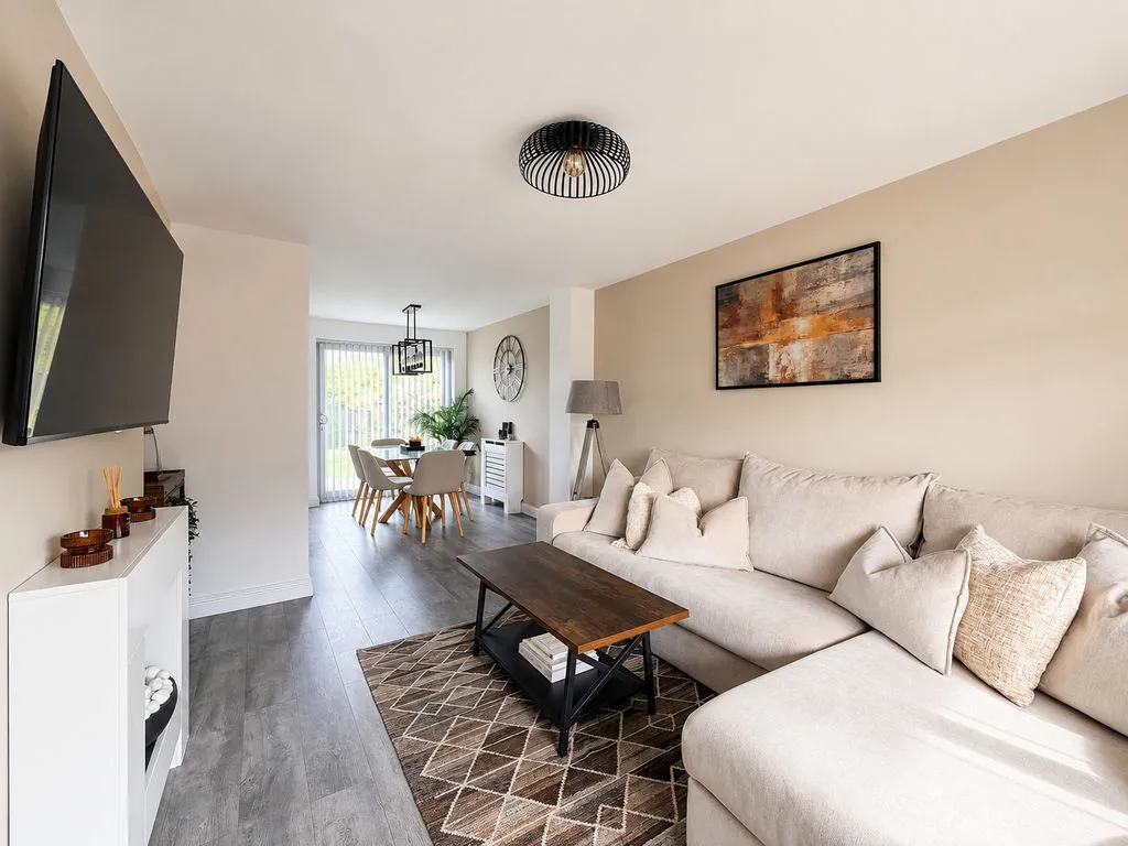 Kestrel Way, Cheslyn Hay, WS6, photo 4
