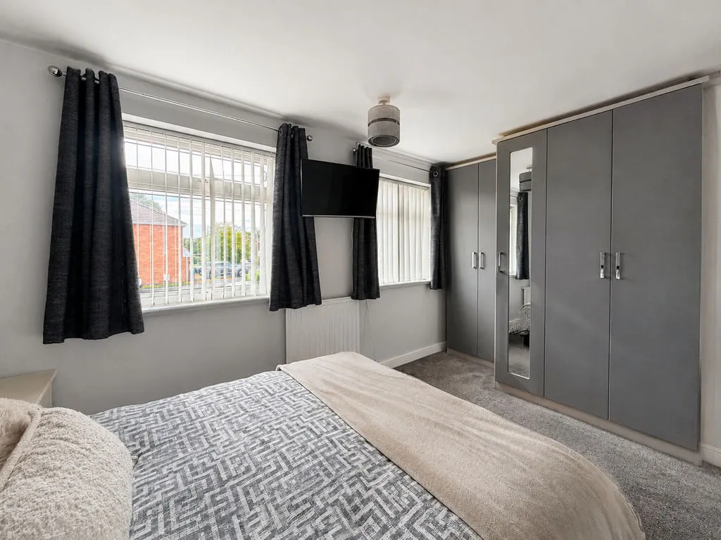 Kestrel Way, Cheslyn Hay, WS6, photo 8