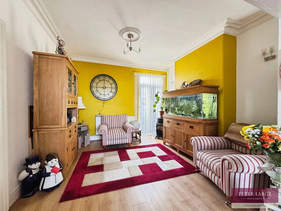 Sandringham Avenue, Rhyl, Denbighshire, LL18 1NF, photo 4