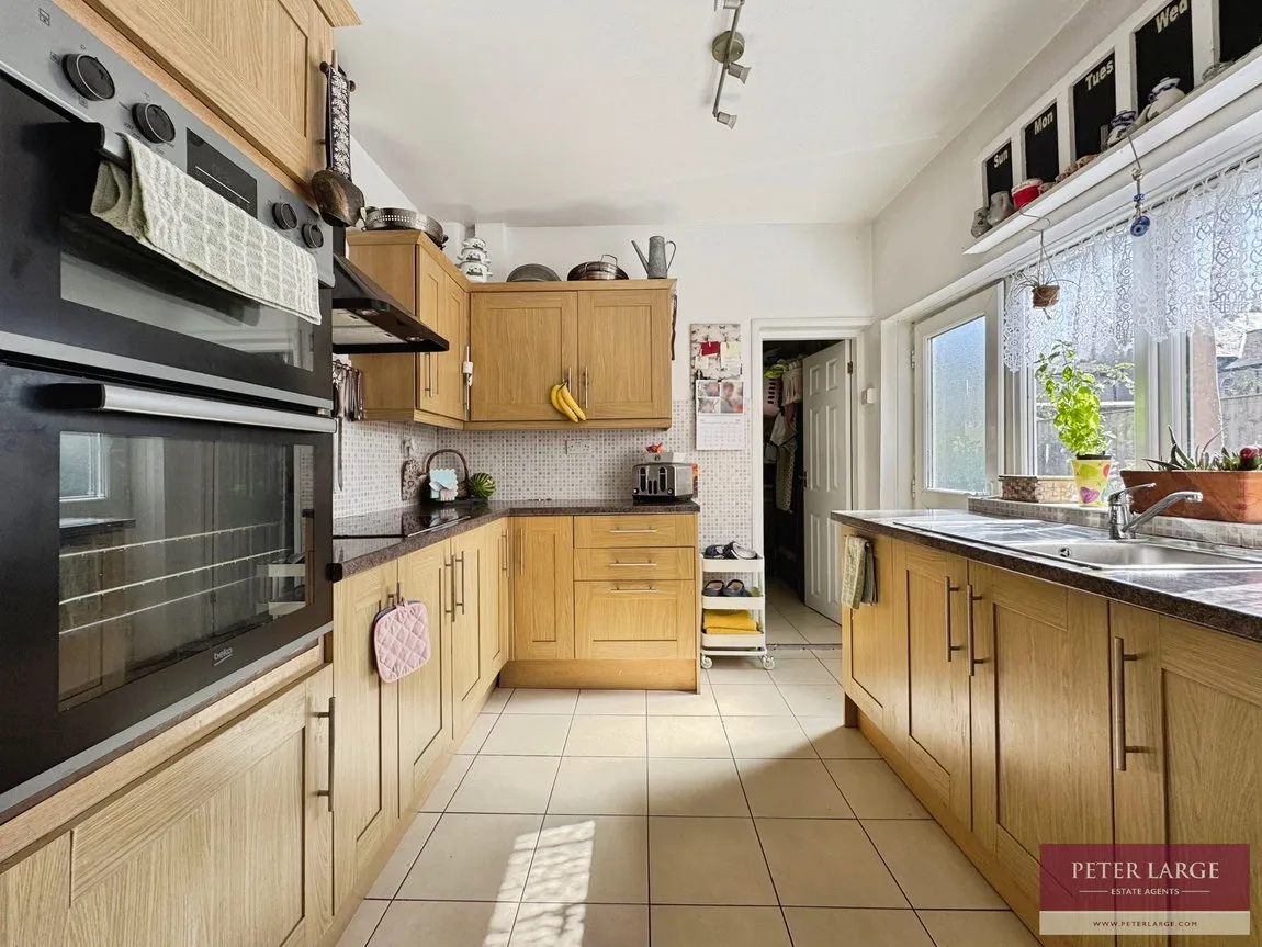 Sandringham Avenue, Rhyl, Denbighshire, LL18 1NF, photo 8