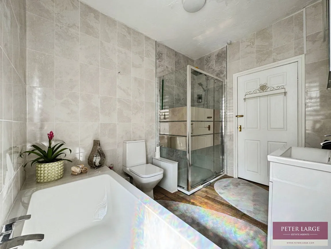 Sandringham Avenue, Rhyl, Denbighshire, LL18 1NF, photo 19