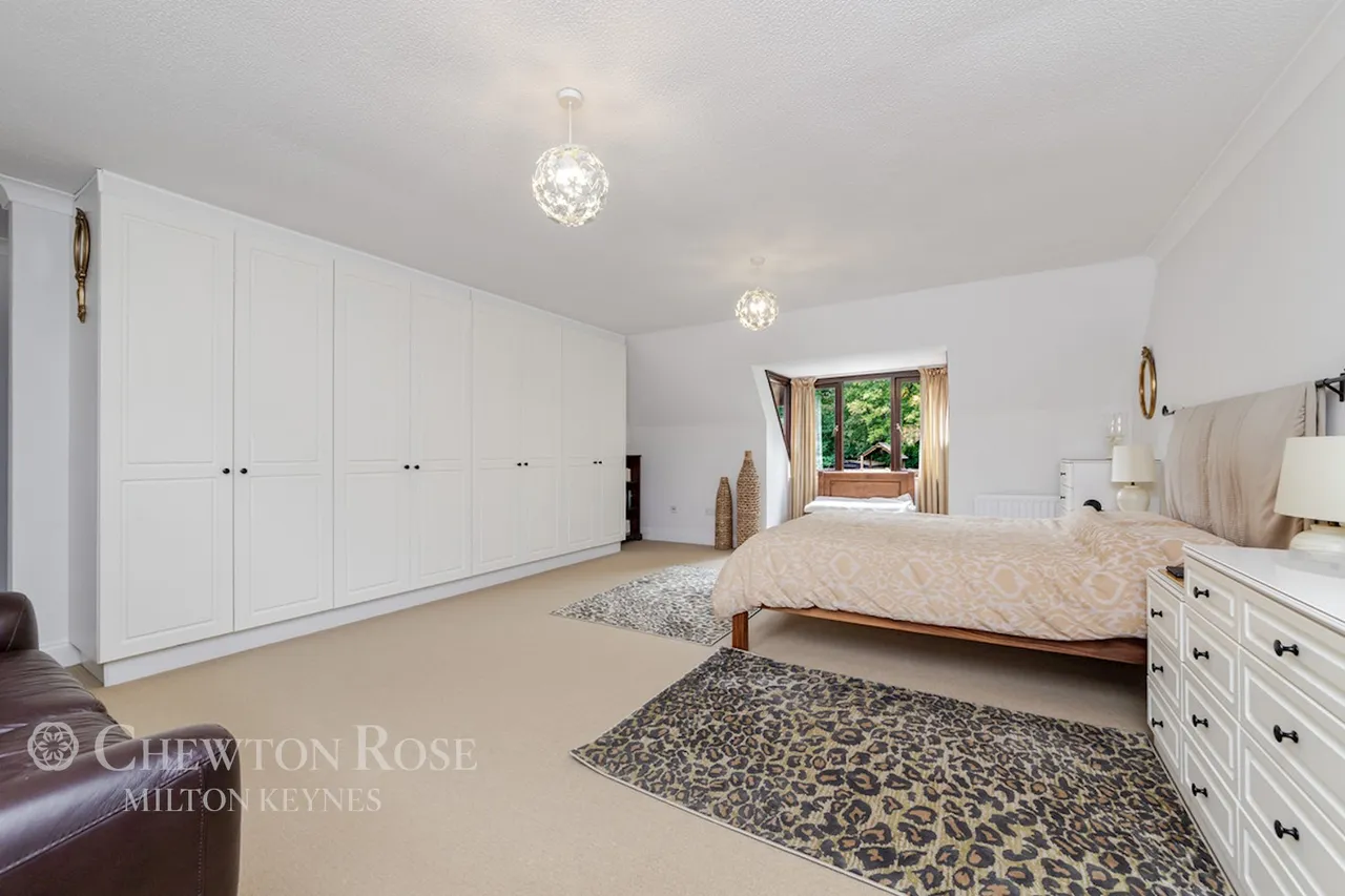Redland Drive, Loughton, photo 29