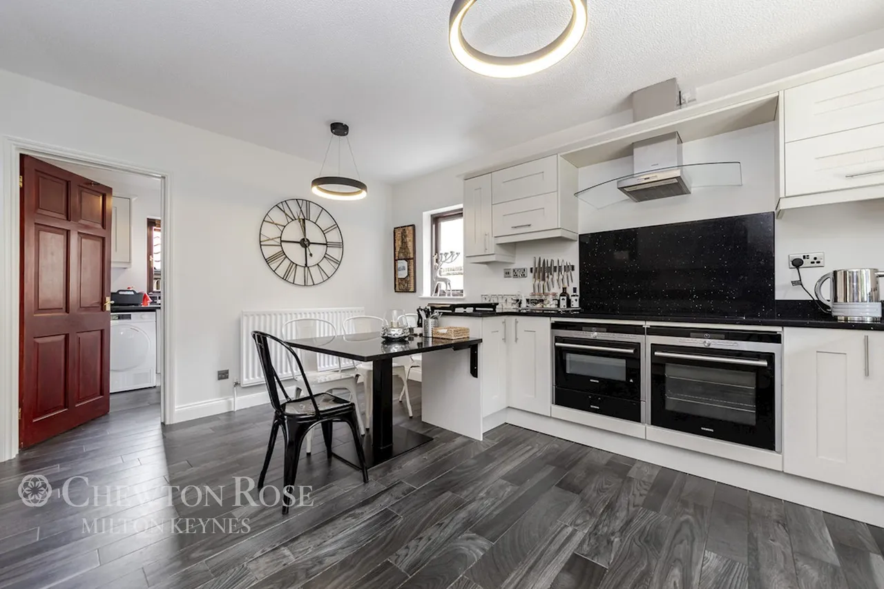 Redland Drive, Loughton, photo 21