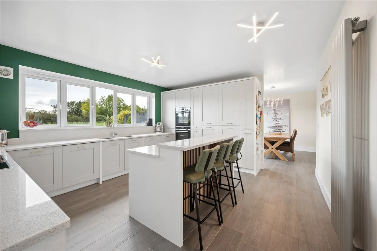 Shire Way, Tattenhall, CH3, photo 9