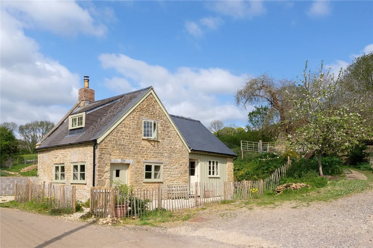 Powerstock, Bridport, DT6, photo 17