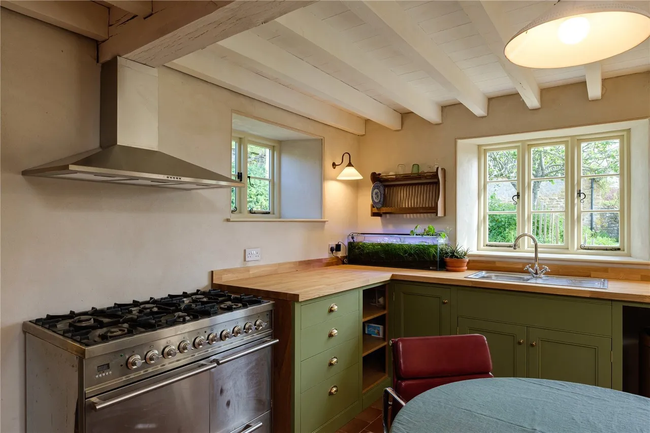 Powerstock, Bridport, DT6, photo 6