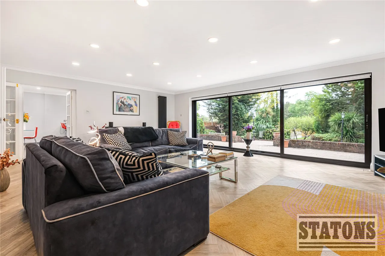 Waggon Road, Hadley Wood, EN4 0HL, photo 5