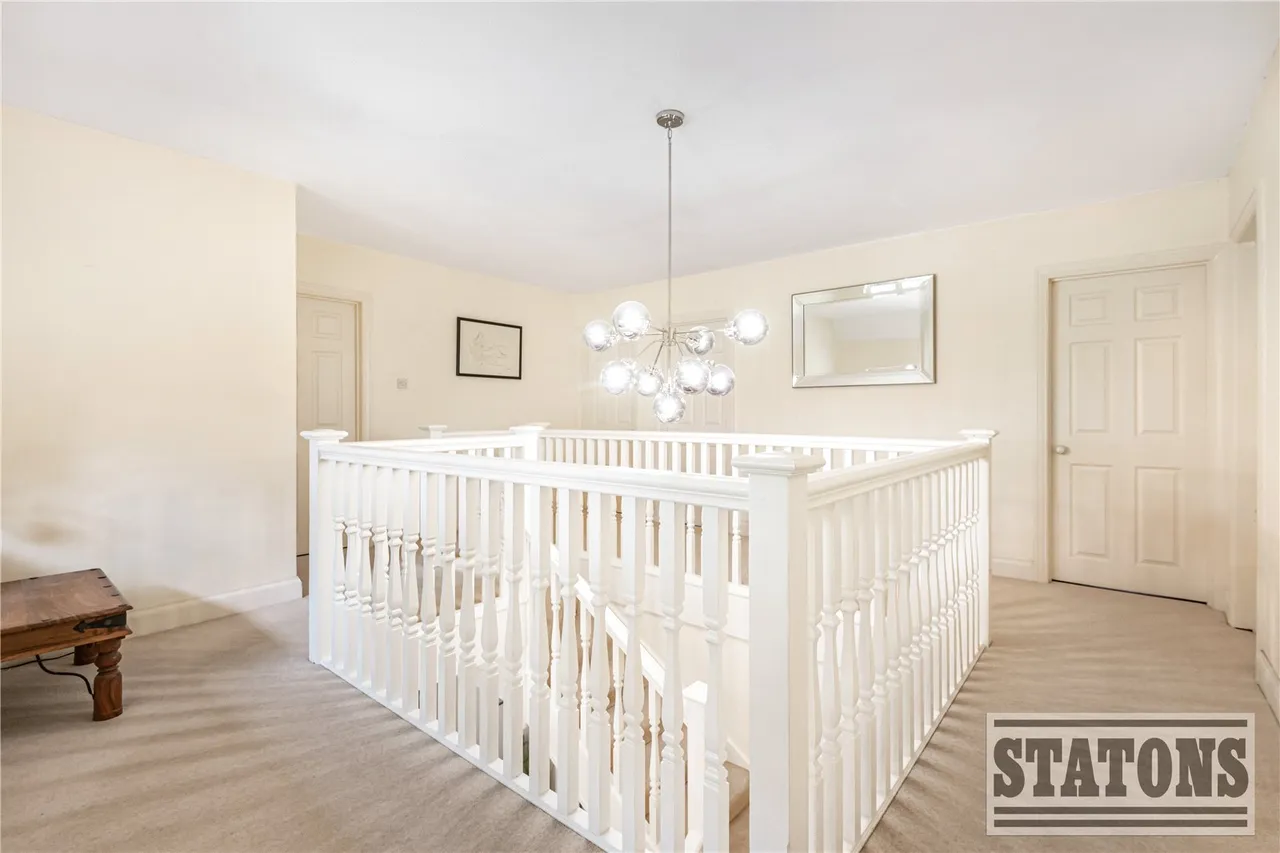 Waggon Road, Hadley Wood, EN4 0HL, photo 12