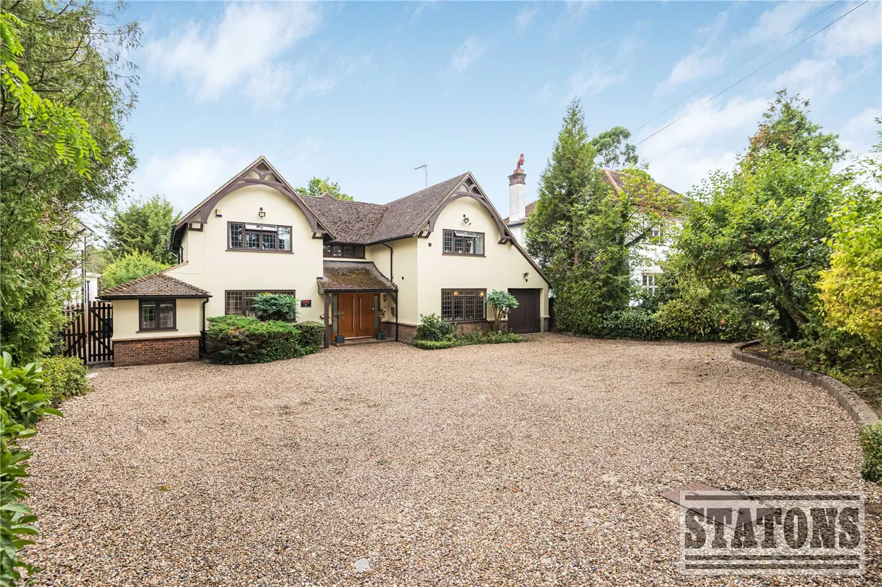 5 bed house for sale — Waggon Road, Hadley Wood, EN4 0HL