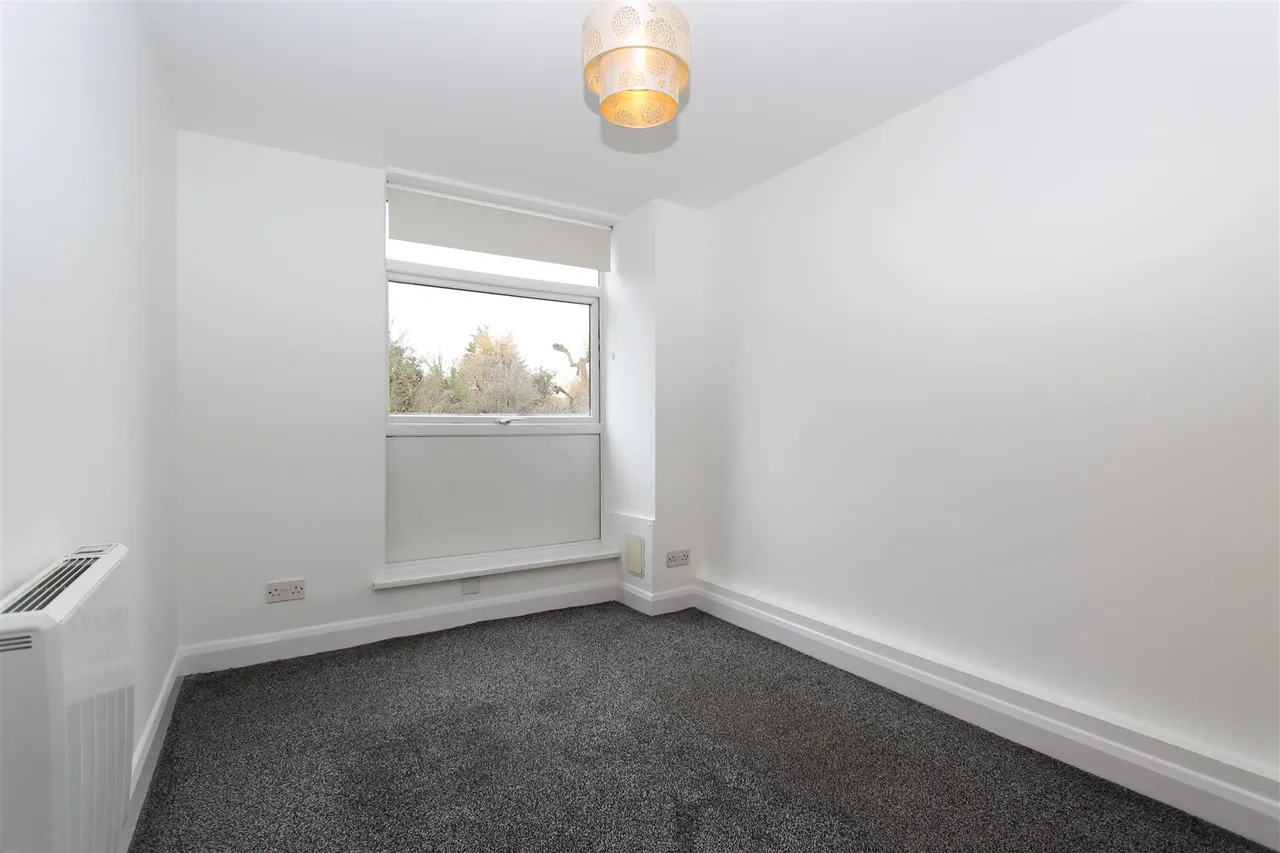 Denham Lodge, Oxford Road, Denham, Uxbridge, UB9 4AA, photo 7