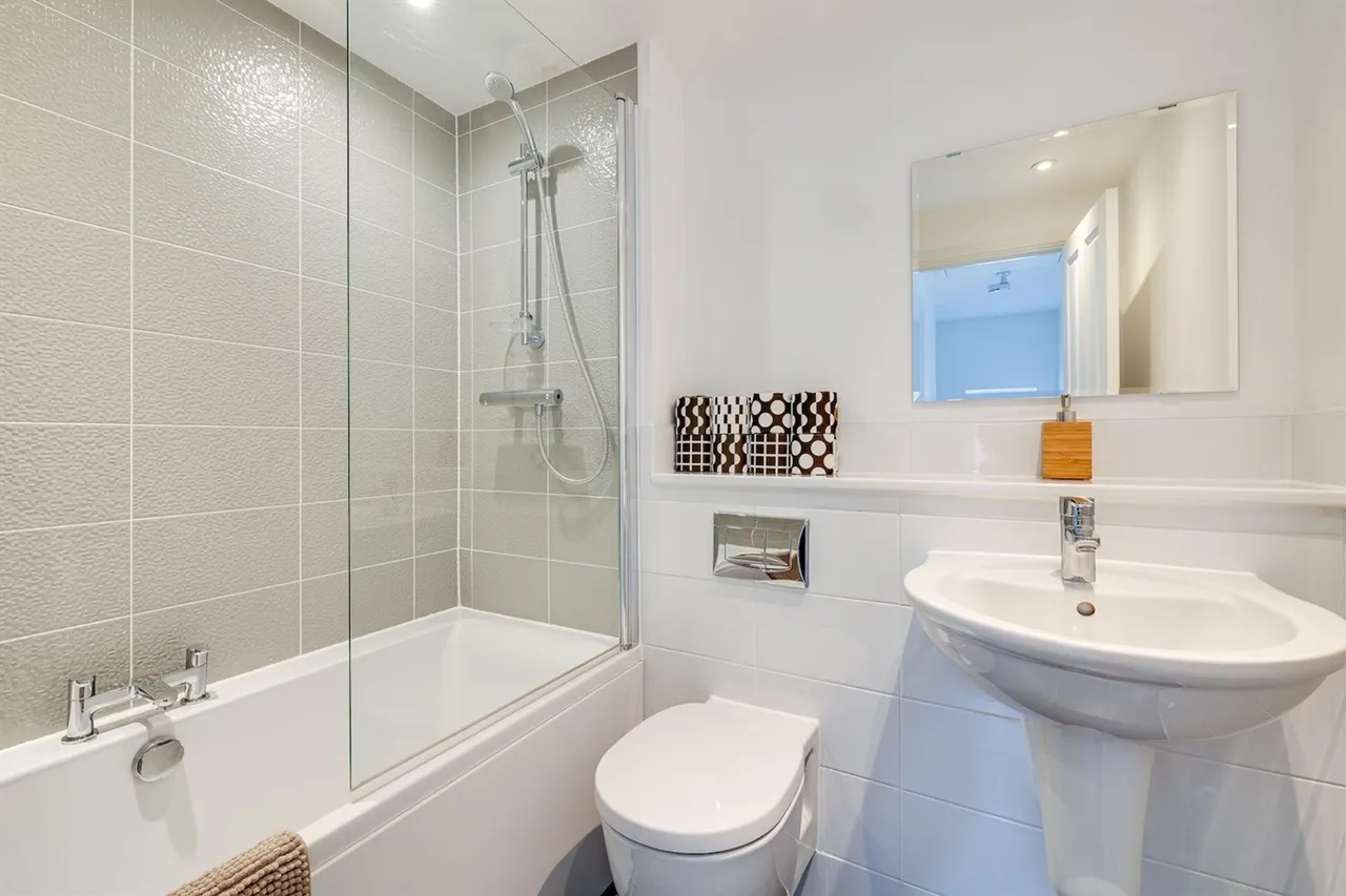 Golden Nook Road, Northwich, photo 16