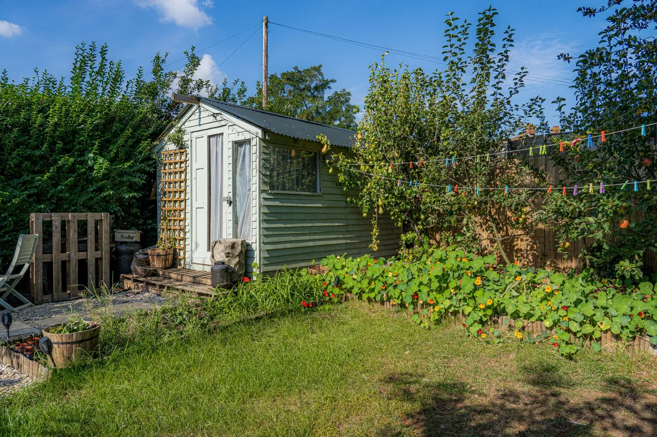 Stonedane Court, Faversham, ME13, photo 8