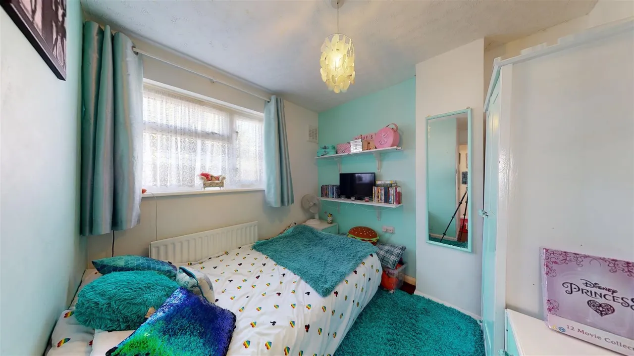 Stonedane Court, Faversham, ME13, photo 6