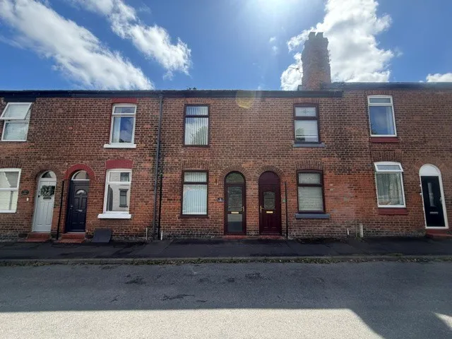 2 bed house to rent, Church Street, Moulton, CW9