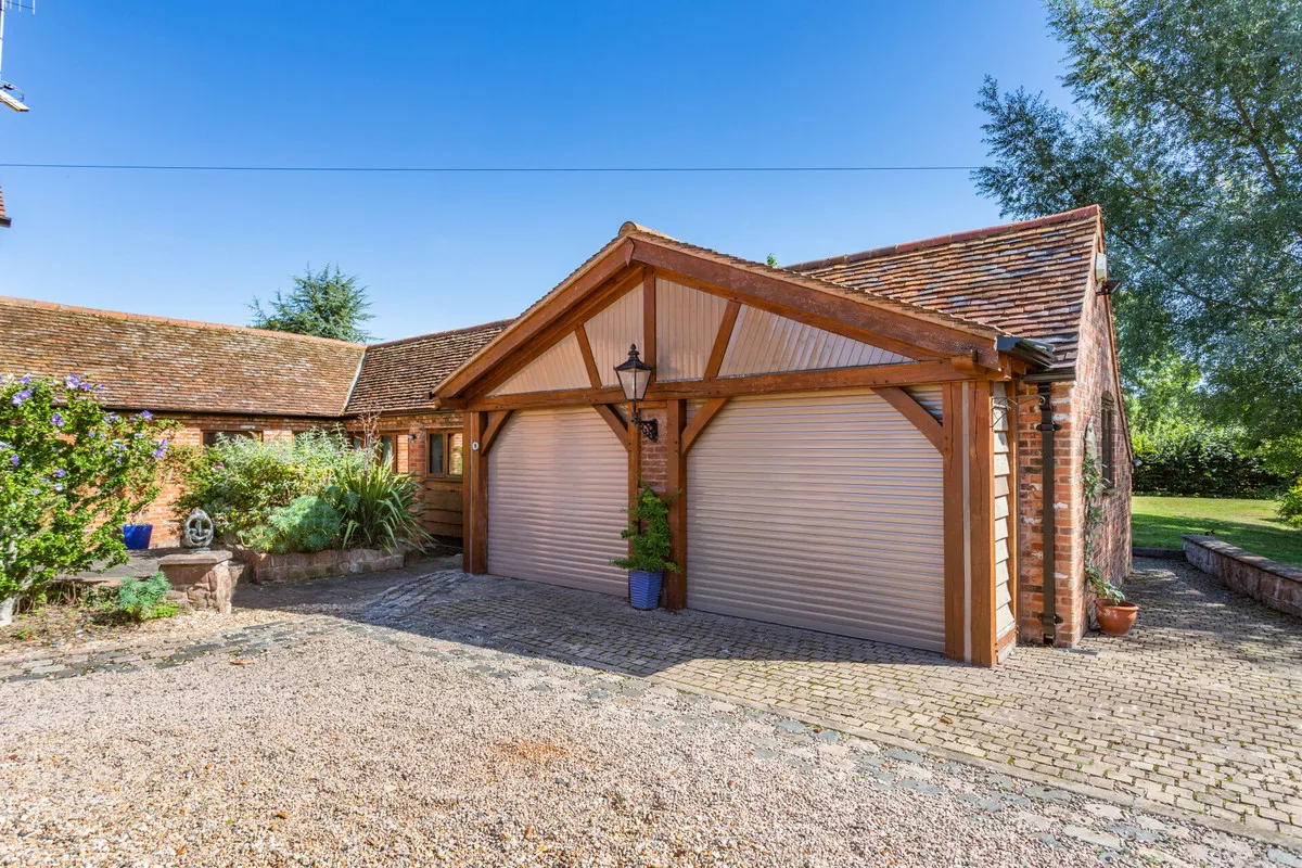 Swan Lane, Wildmoor, B61, photo 34