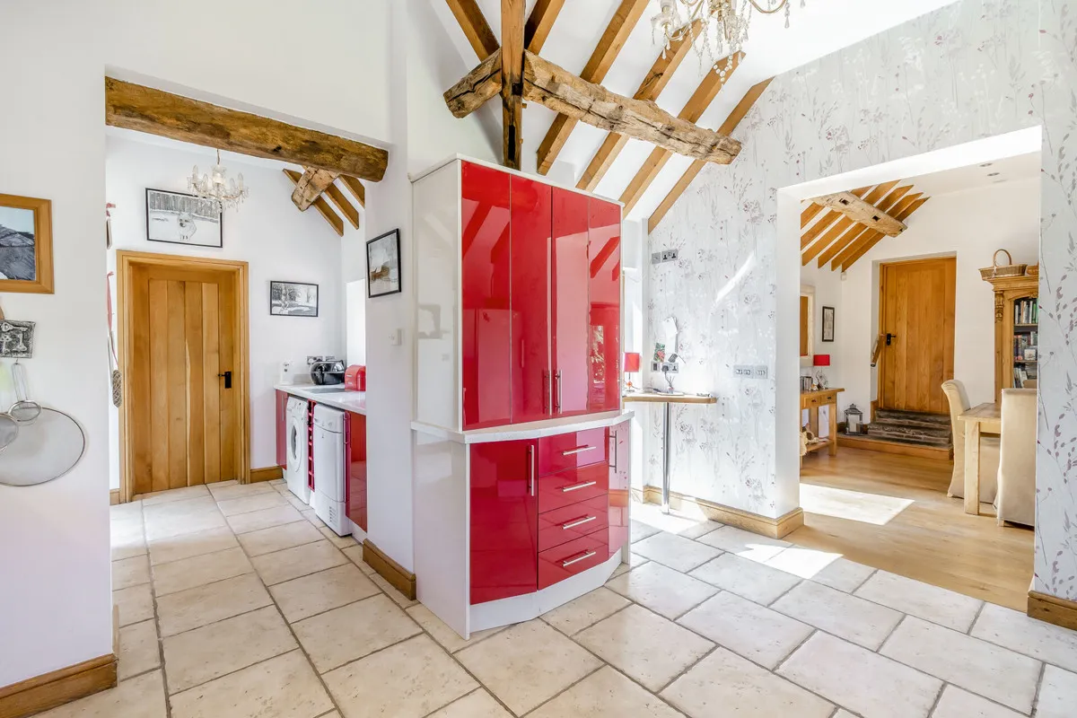 Swan Lane, Wildmoor, B61, photo 6