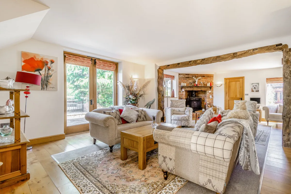 Swan Lane, Wildmoor, B61, photo 11