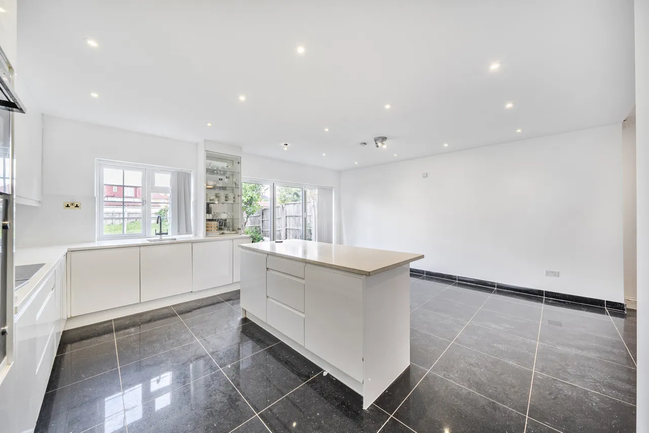 Rowland Avenue, Harrow, HA3, photo 12