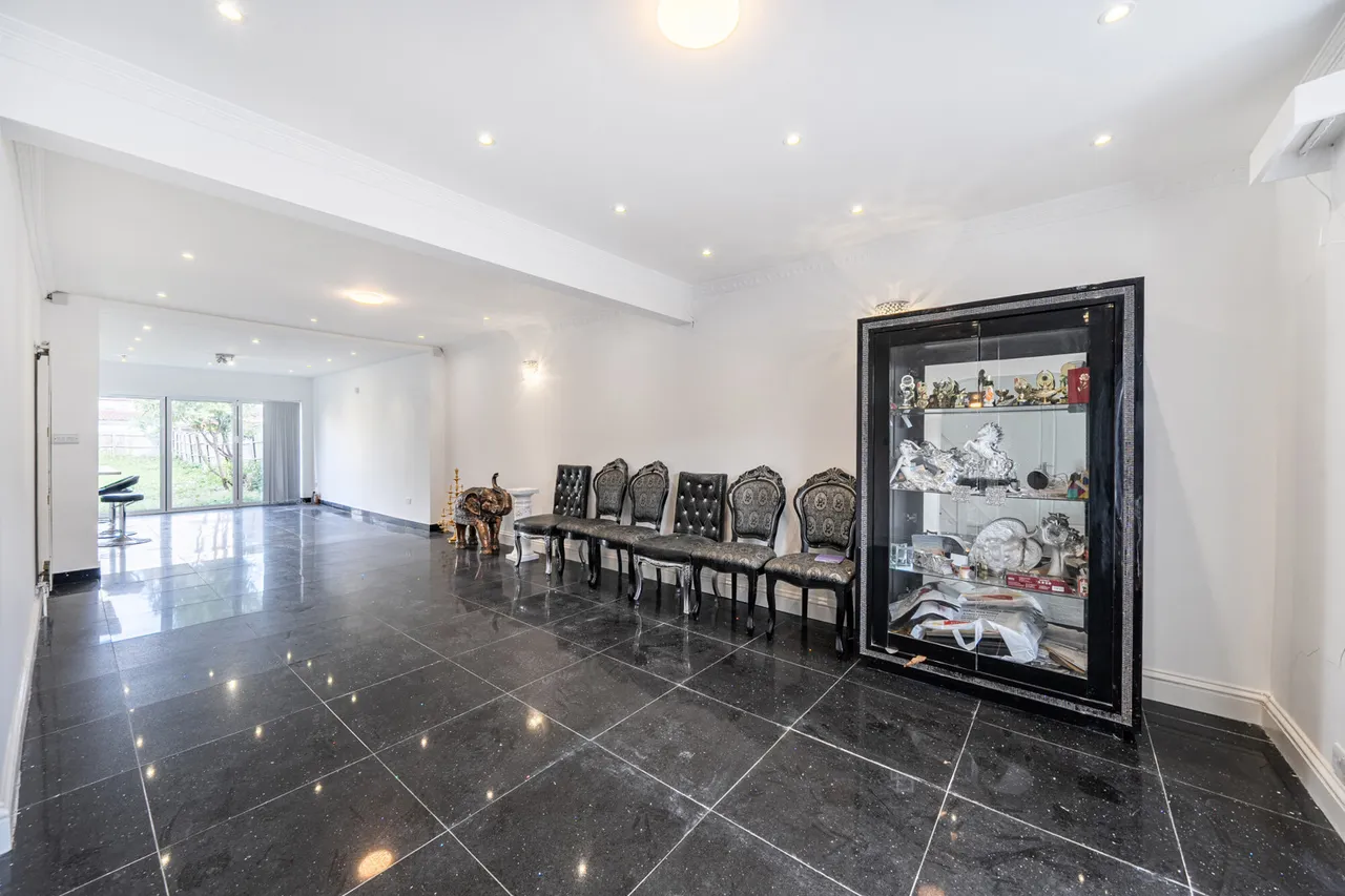 Rowland Avenue, Harrow, HA3, photo 4