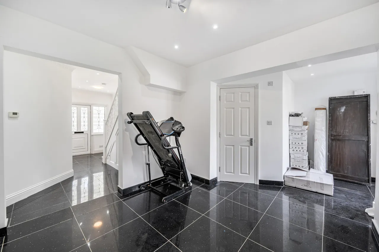 Rowland Avenue, Harrow, HA3, photo 16