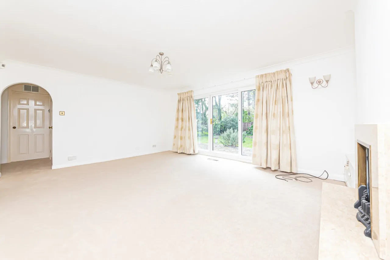 Yockley Close, Camberley, GU15, photo 5