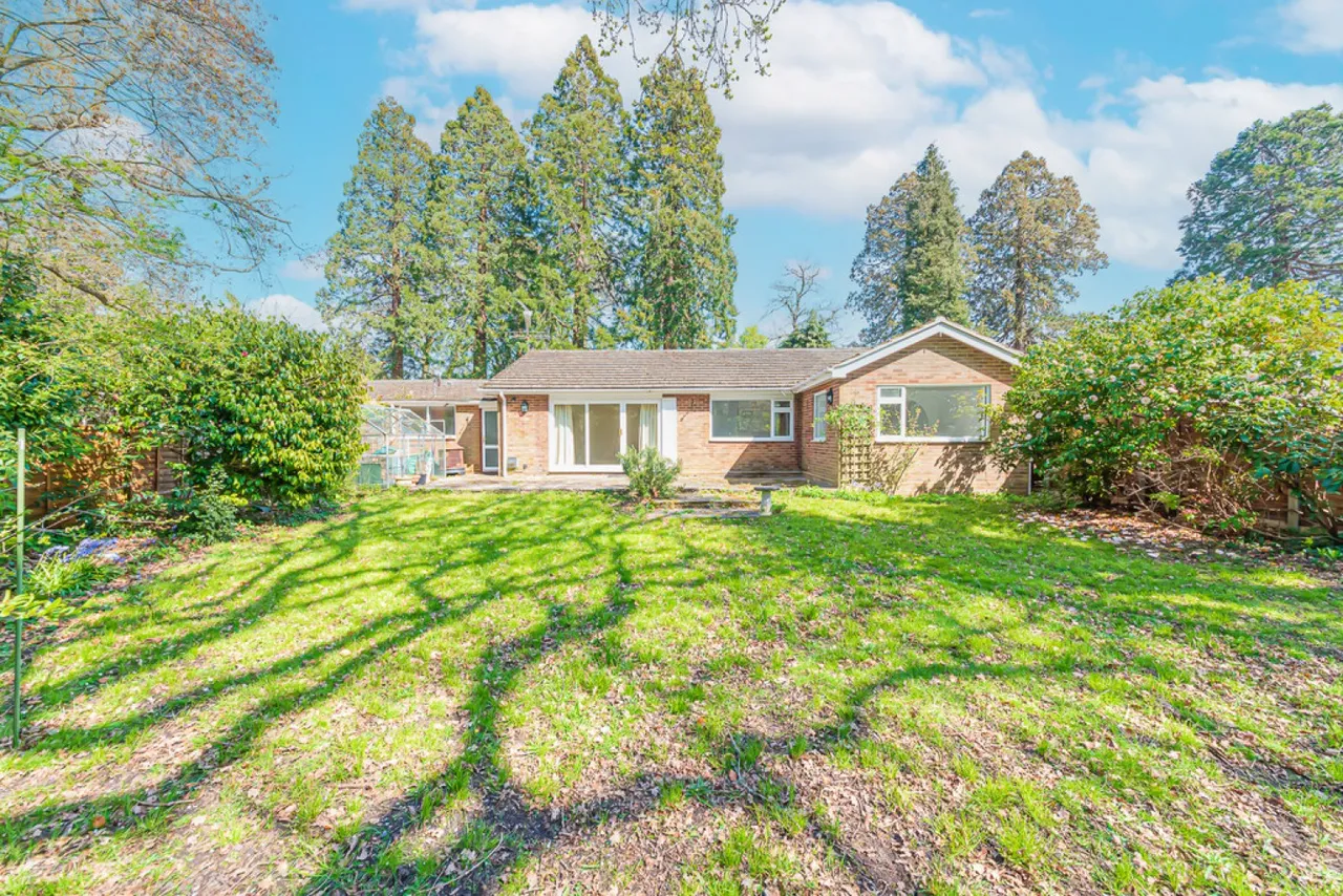 Yockley Close, Camberley, GU15, photo 22