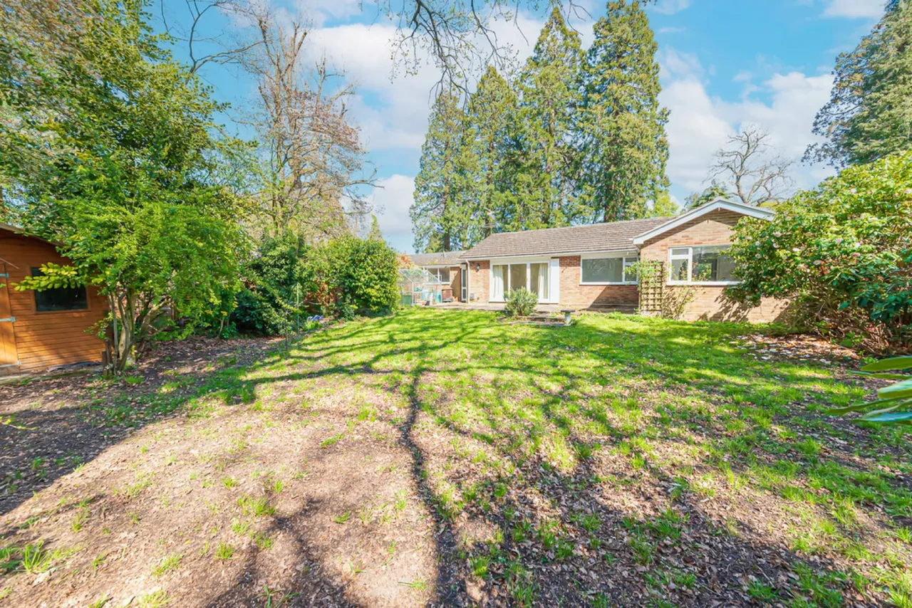 Yockley Close, Camberley, GU15, photo 23