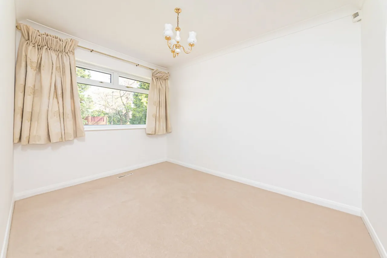Yockley Close, Camberley, GU15, photo 12