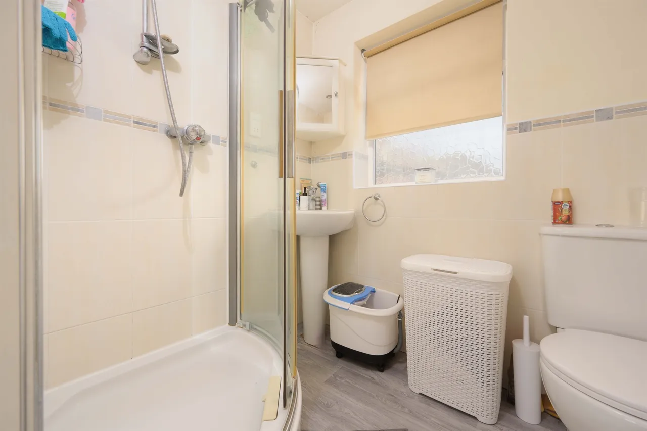 Henley Close, Kettering, NN15, photo 9